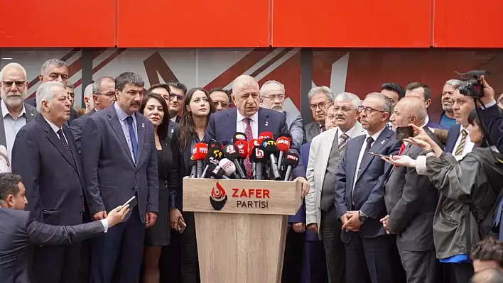 Son Dakika!  Ümit Özdağ kararını verdi