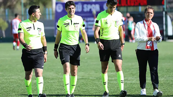Süper Amatör Küme'de 8. haftanın hakemleri açıklandı