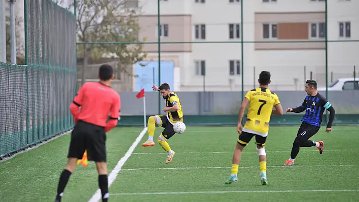 Süper Amatör Küme'de devre yaklaşıyor heyecan artıyor - Kayseri Amatör Futbol