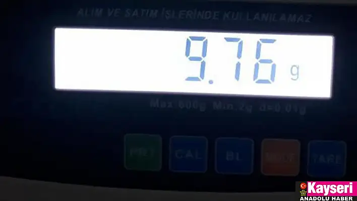 Şüpheliden uyuşturucu madde çıktı