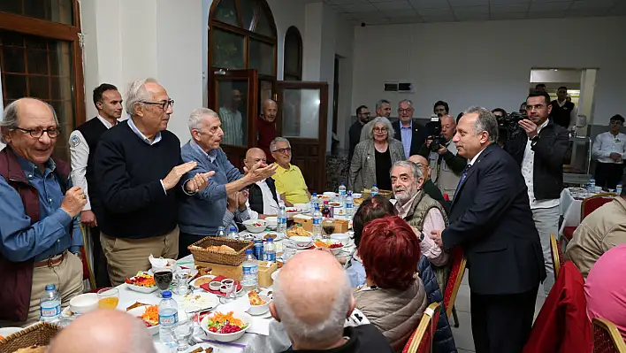 Talas Amerikan Koleji mezunlarına büyük sürpriz...