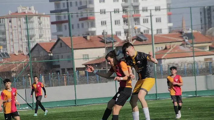 Talas Anayurtspor 5'ledi - Kayseri Amatör Futbol