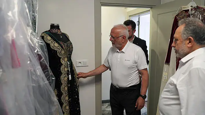 Talas Belediyesi'nden anlamlı proje: Kartanesi Gelinlik Evi gönülleri ısıtıyor