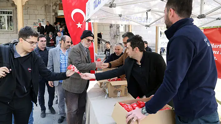 Talas Belediyesi'nden tıp şehitleri ve vefat etmiş sağlık çalışanları için mevlit...