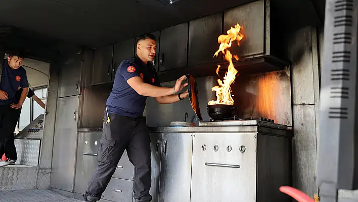 Talas Belediyesi personeline yangın eğitimi