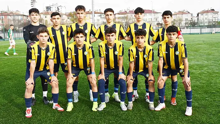 Kayseri'de U15 şampiyonu Talas Belediyespor!