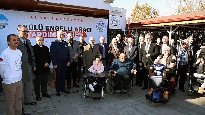 Talas'ta 23 akülü engelli aracı sahiplerine teslim edildi!