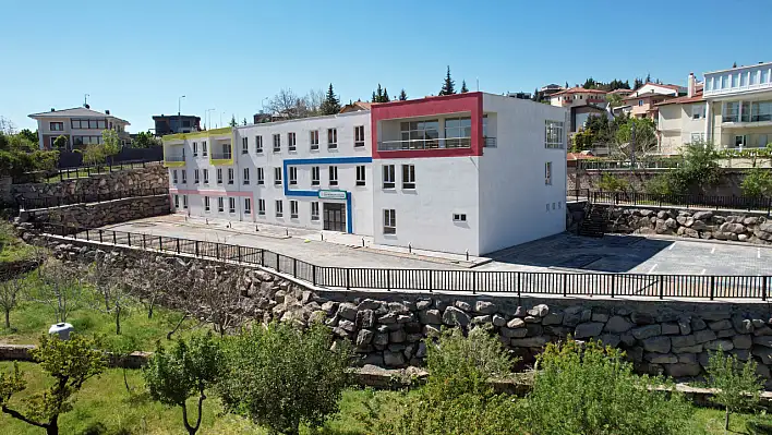 Talas'ta büyük açılış! Birçok aileye umut olacak okul kapılarını açıyor