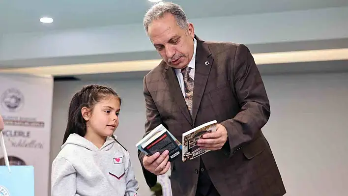 Talas Belediyesi'nden Kitap Severlere Ödül!