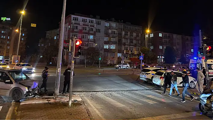 Talas'ta trafik kazası meydana geldi