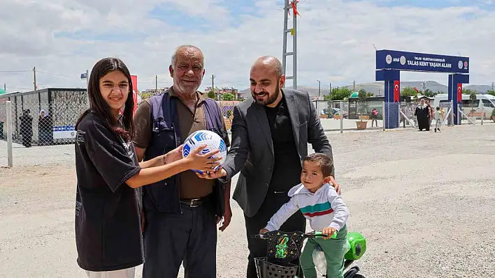 Talas'tan deprem bölgesine bayram hediyesi