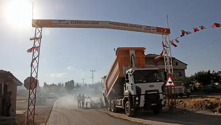 Talas'tan o güzergaha 12 metre genişliğinde yol...