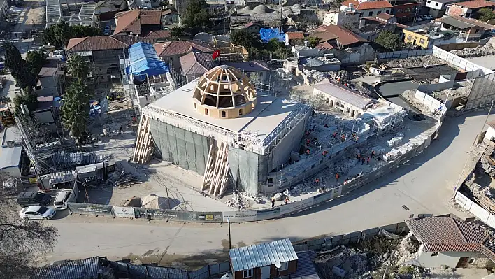 Tarihi cami yaz ayında ibadete açılıyor!