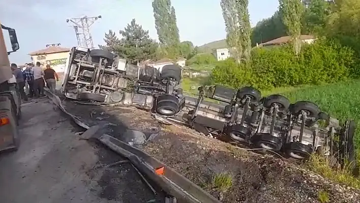 Tır şarampole devrildi!