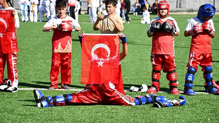 Tomarza'da Cumhuriyet Coşkusu!