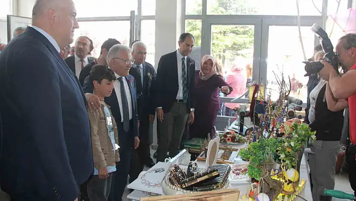 Kayseri İl Sağlığı Müdürlüğü'nden Toplum Ruh Sağlığı İş Uğraş Terapisi