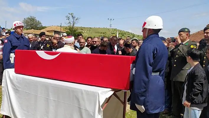 Hayatını Kaybeden Uzman Çavuş Son Yolculuğuna Uğurlandı