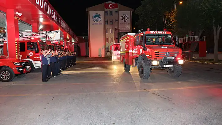 ''Tüm imkânlarımızla Mersin'in yanındayız''