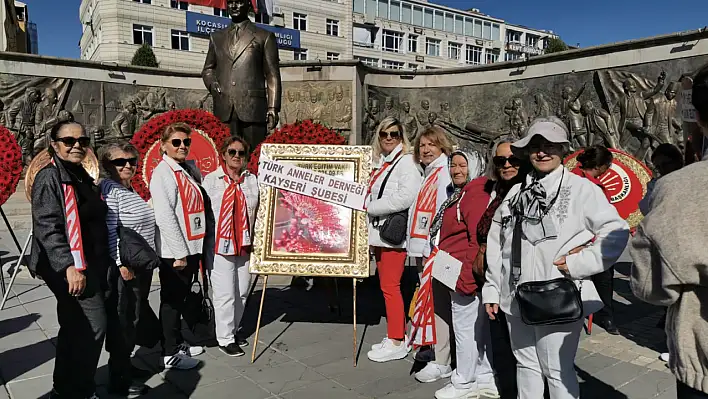 Türk Anneler Derneği'nden 29 Ekim'e Özel Mesaj…