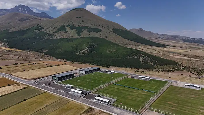 Türkiye'nin her yerinden Erciyes'e bakın ne için geliyor?