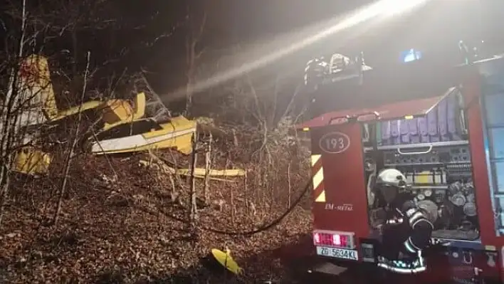 Türkiye'ye ait yangın söndürme uçağı düştü: 1 şehidimiz var