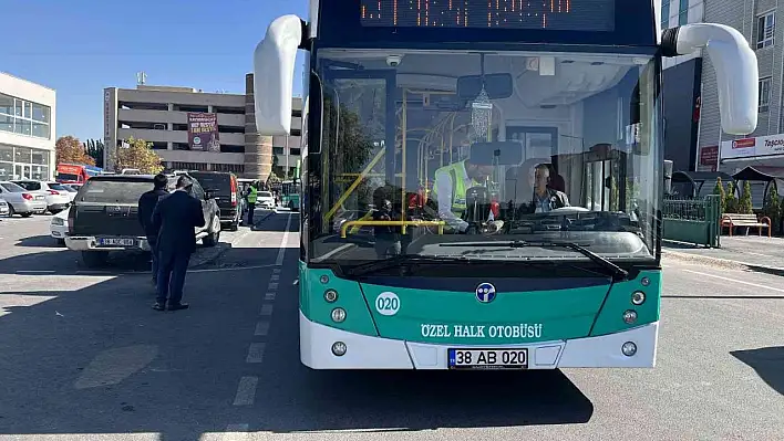 Ulaşım AŞ güvenli ve konforlu ulaşım için otobüsleri denetliyor