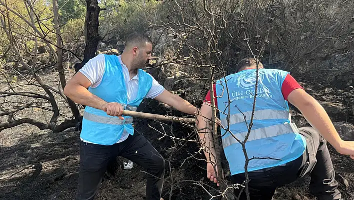 Ülkü Ocakları Kayseri iki yangına müdahale etti!