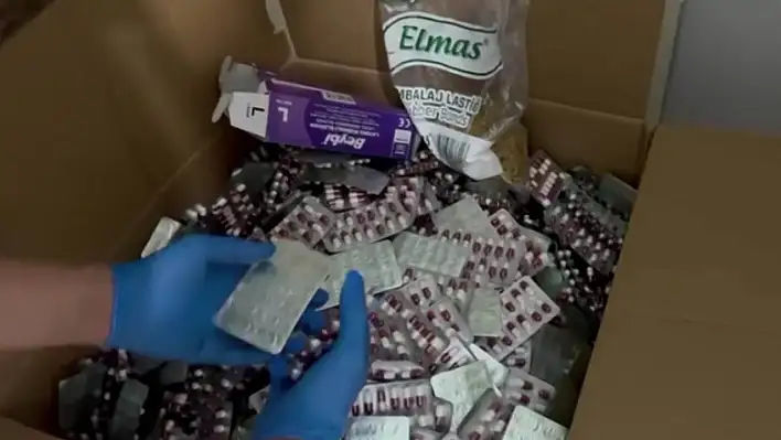 Polisten dev operasyon: Adana'da 179 bin uyuşturucu hap ele geçirildi