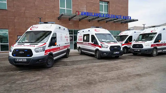 Üzerine dolap düşen küçük kız hayatını kaybetti