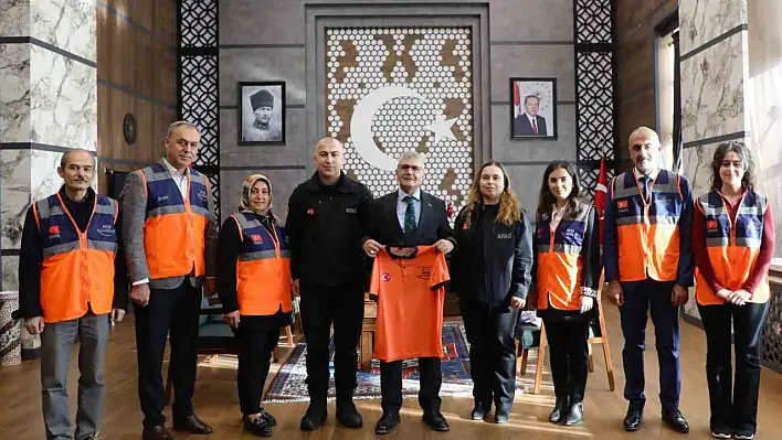 Vali Çelik'ten AFAD Gönüllülerine ilişkin önemli açıklama!