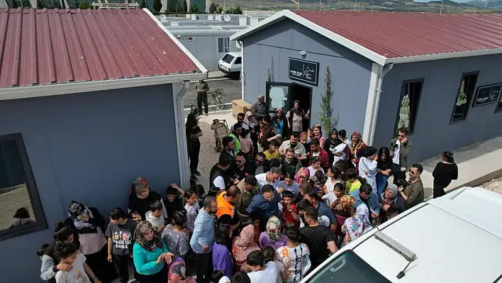 Vali Çiçek'e Adayaman'da sevgi seli