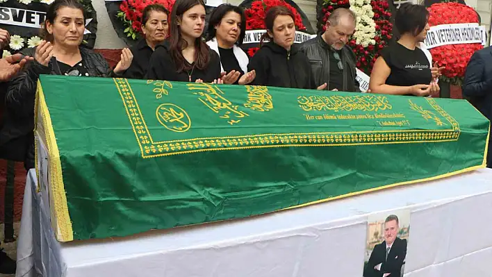 Nihat Köse için Adana'da tören düzenlendi