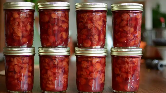 Vişne reçeli nasıl yapılır?