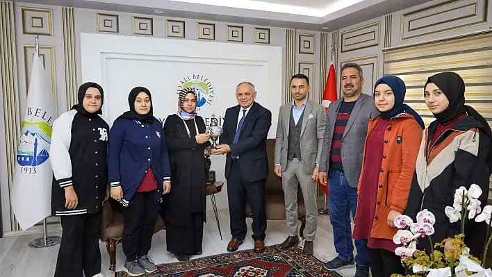 Yahyalı'da okuma projesine yoğun ilgi