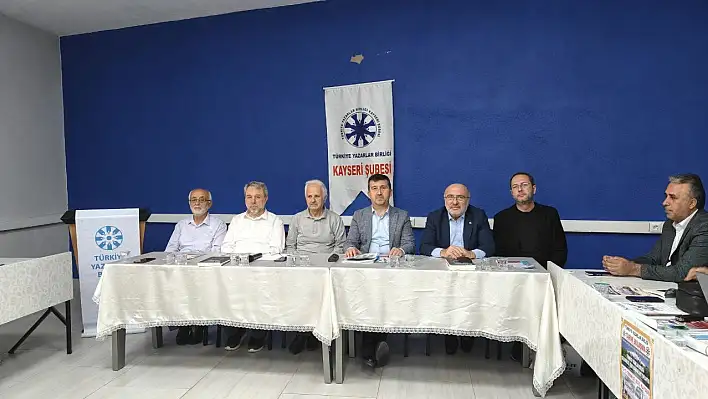 Yapay zeka edebiyatı yok edebilir mi? Cevap Kayseri'den geldi!