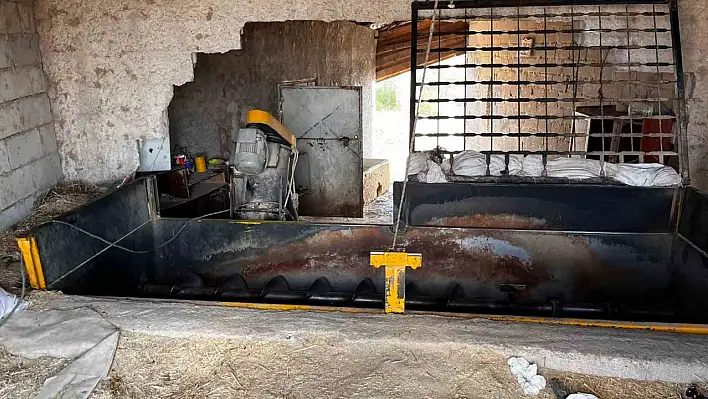 Nevşehir'de işçi yem karma tankına düştü!