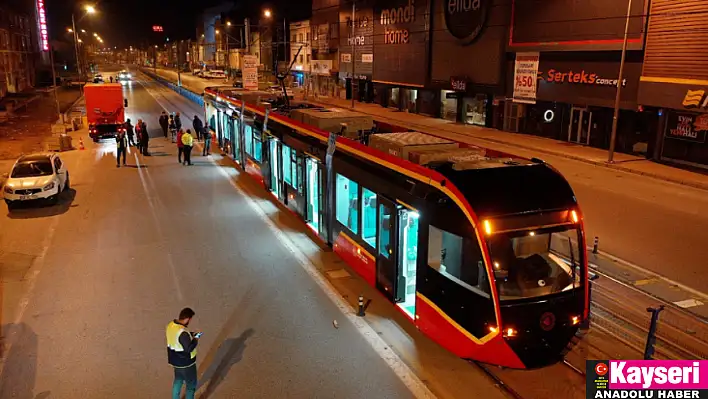 Yerli ve milli tramvay aracı Kayseri yollarında