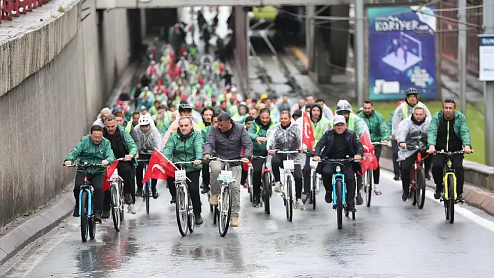 Yeşilay Bisiklet Turu'na yoğun katılım!