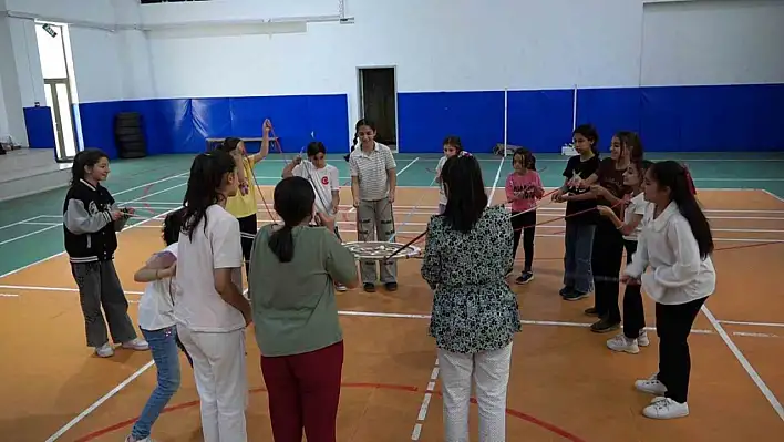 Çocuk şenliğine yoğun ilgi