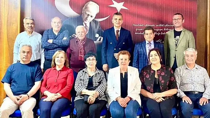 Yörtürk Vakfı, ADD'nin yeni yönetimini ziyaret etti