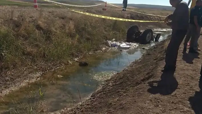 Yozgat'ta traktör devrildi: Ölü ve yaralı var!