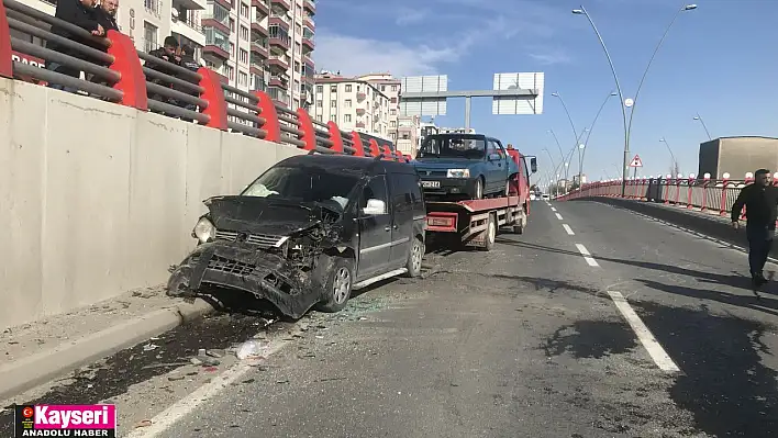 Zincirleme trafik kazasında 1 kişi yaralandı