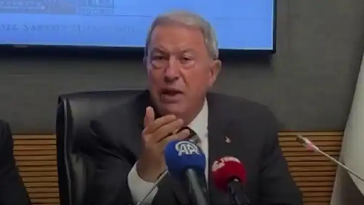 Hulusi Akar’dan kritik mesai: Görüşmede nasıl mesajlar verdi?