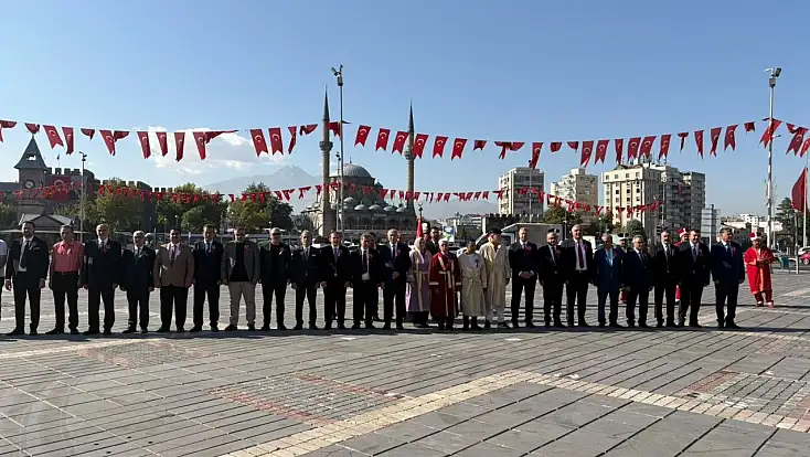 Kayseri’de Ahilik Haftası Cumhuriyet Meydanı’nda başladı!