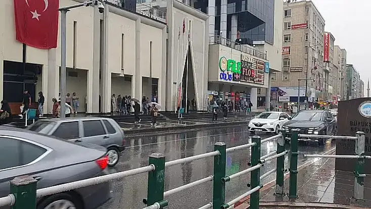 Kayseri’de bu gece yarısı fiyatlar değişecek: İşte yeni zamlı rakamlar!