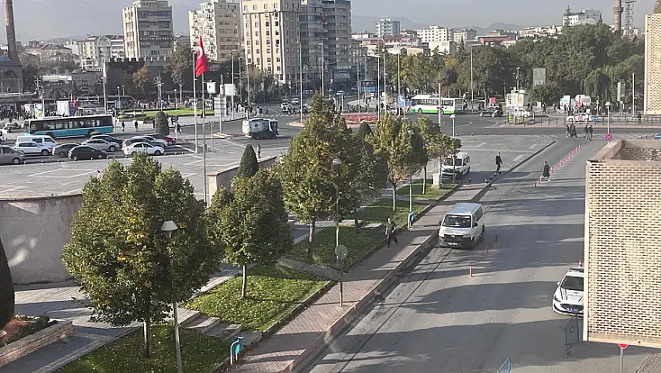 Kayseri'de gece yarısı korkutan deprem!