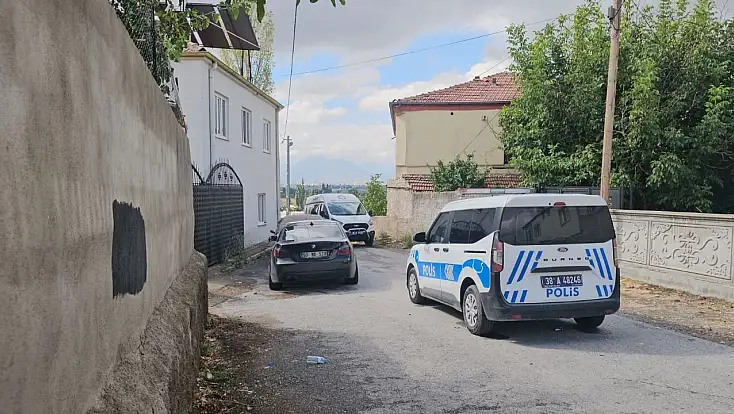 Kayseri'de silahla vurulan şahıs ağır yaralandı