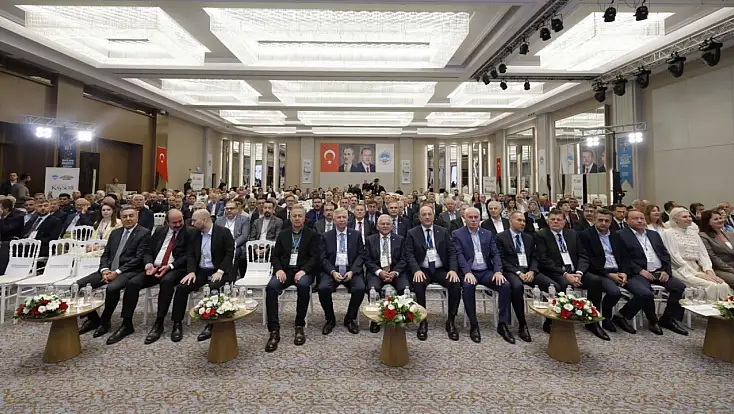 Kayseri’de Tarihi Kentler zirvesi: 'Tarih akıyor, Kayseri tarihi konuşturuyor'