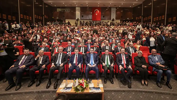 Kayseri'de yoğun trafik! Bakanlar, vekiller ve iş dünyası Erciyes’te buluştu