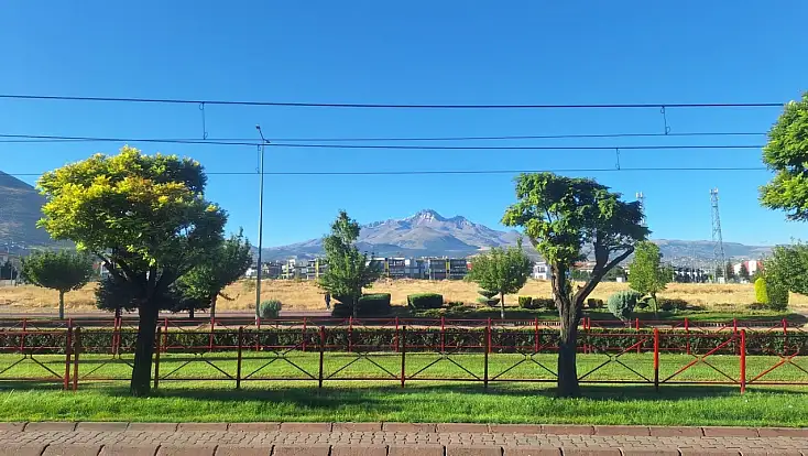 Kayseri’nin meşhur sözü gerçek oldu! Borçlar yeni sezona devretti